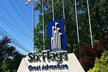 Six Flag Great Adventure front view