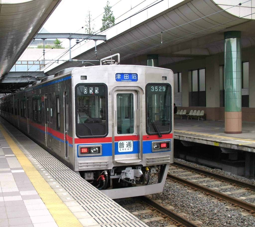 An airport transfer train.